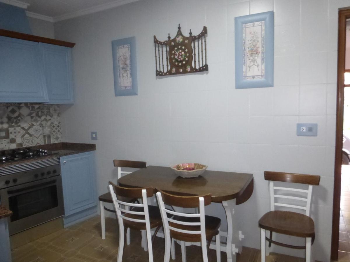 Agradable Casa Con Patio Y Terraza En El Centro Villa El Campello Dış mekan fotoğraf
