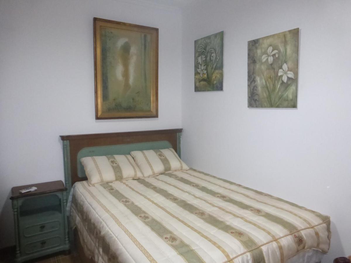 Agradable Casa Con Patio Y Terraza En El Centro Villa El Campello Dış mekan fotoğraf